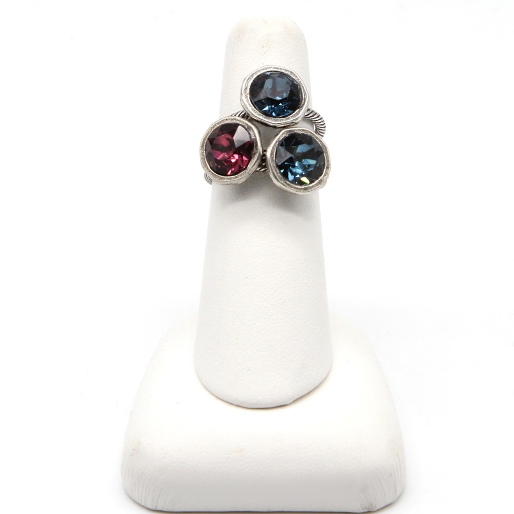 Blue Faceted Solitaire Ring | Cable Band | Silver Tone | Minimalist  Ring - Picture 5 of 6